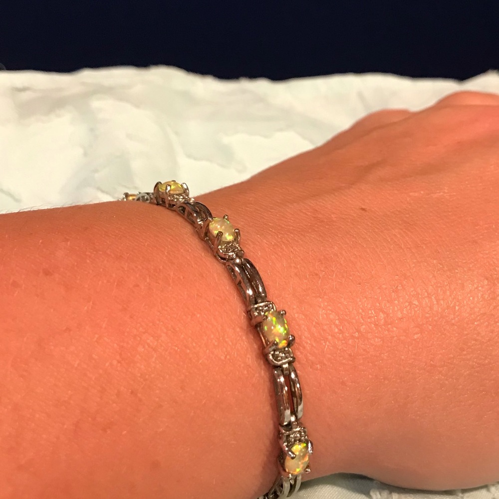 Beautiful opal bracelet